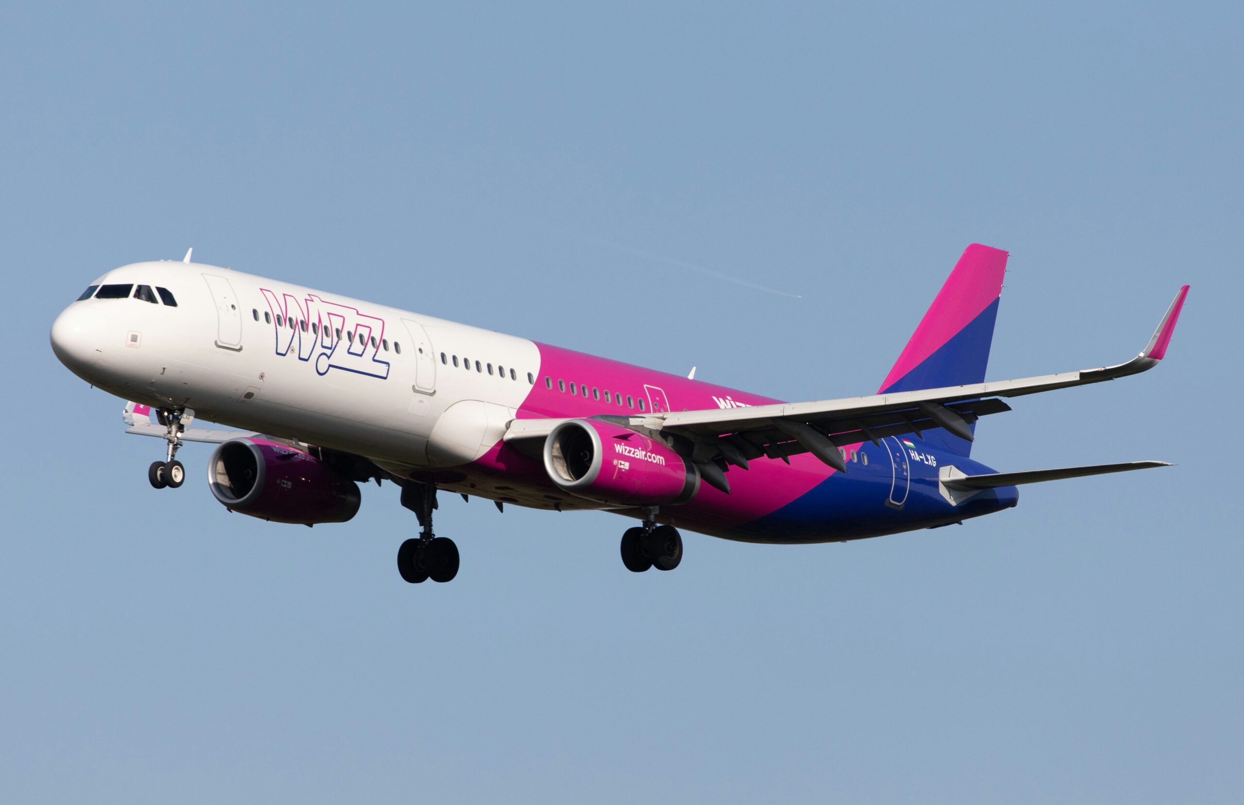 Wizz Air's $580 travel pass relaunch targets both leisure and premium travelers © Kevin Hackert