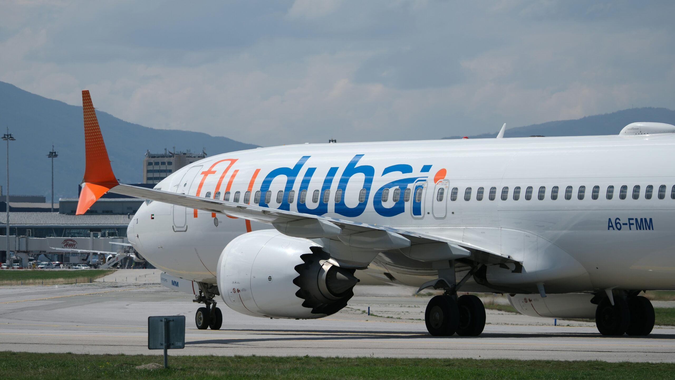 Flydubai © Sevkan Alkan on Unsplash