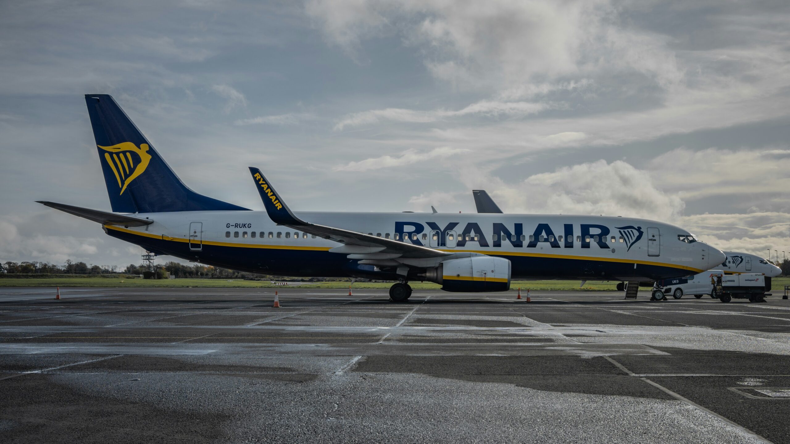 Ryanair © Winston Tjia