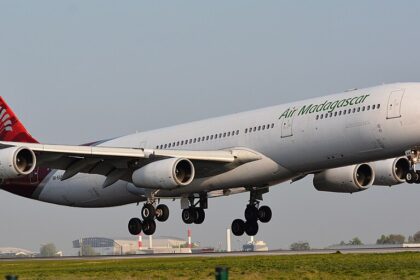 Airbus A340-300 - Air Madagascar