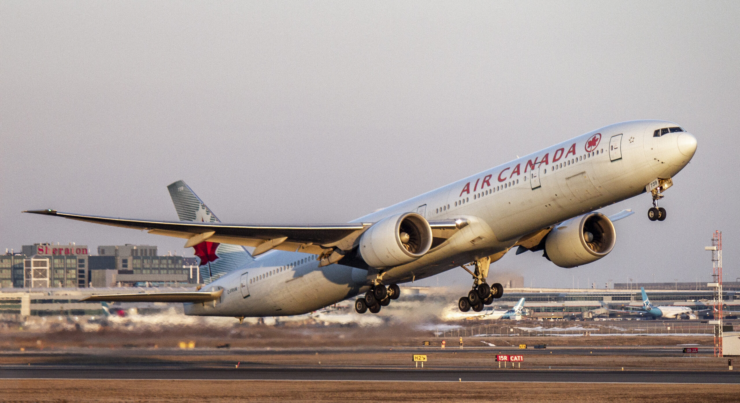  Air_Canada_Boeing_777-300ER