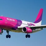 A Wizz Air Airbus A320-200 landing in Gdańsk