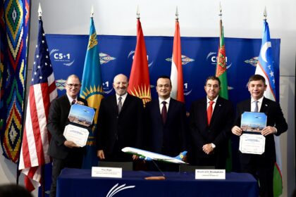 Uzbekistan Airways and BOeing ink deal for 8 more Boeing 787-9 Dreamliner aircraft
