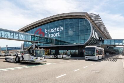 Brussels airport flights resume after temporay airport closure due to drone sightings