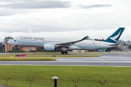 Cathay Pacific (B-LRA) Airbus A350-941 departing Sydney Airport