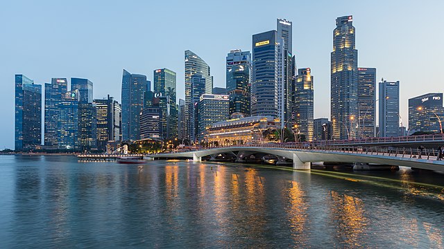 A picture of the skyline of Singapore in the evening