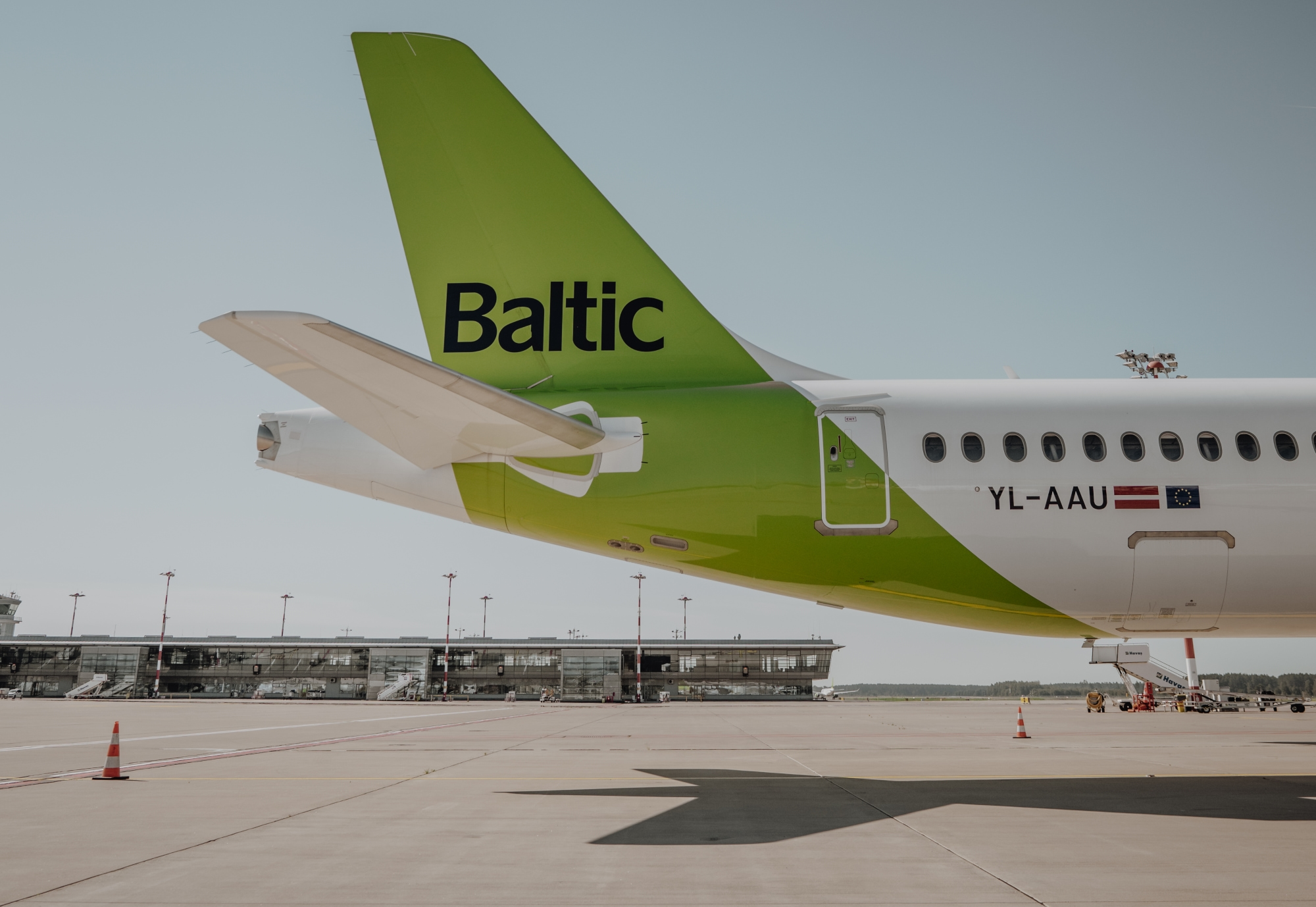 airBaltic's primary cabin recruitment drive is in full force, with over 200 positions across the Baltics available. Preparing for another phase of growth, the campaign opens up a large number of junior position roles with bases across Riga, Tallinn, and Vilnius.