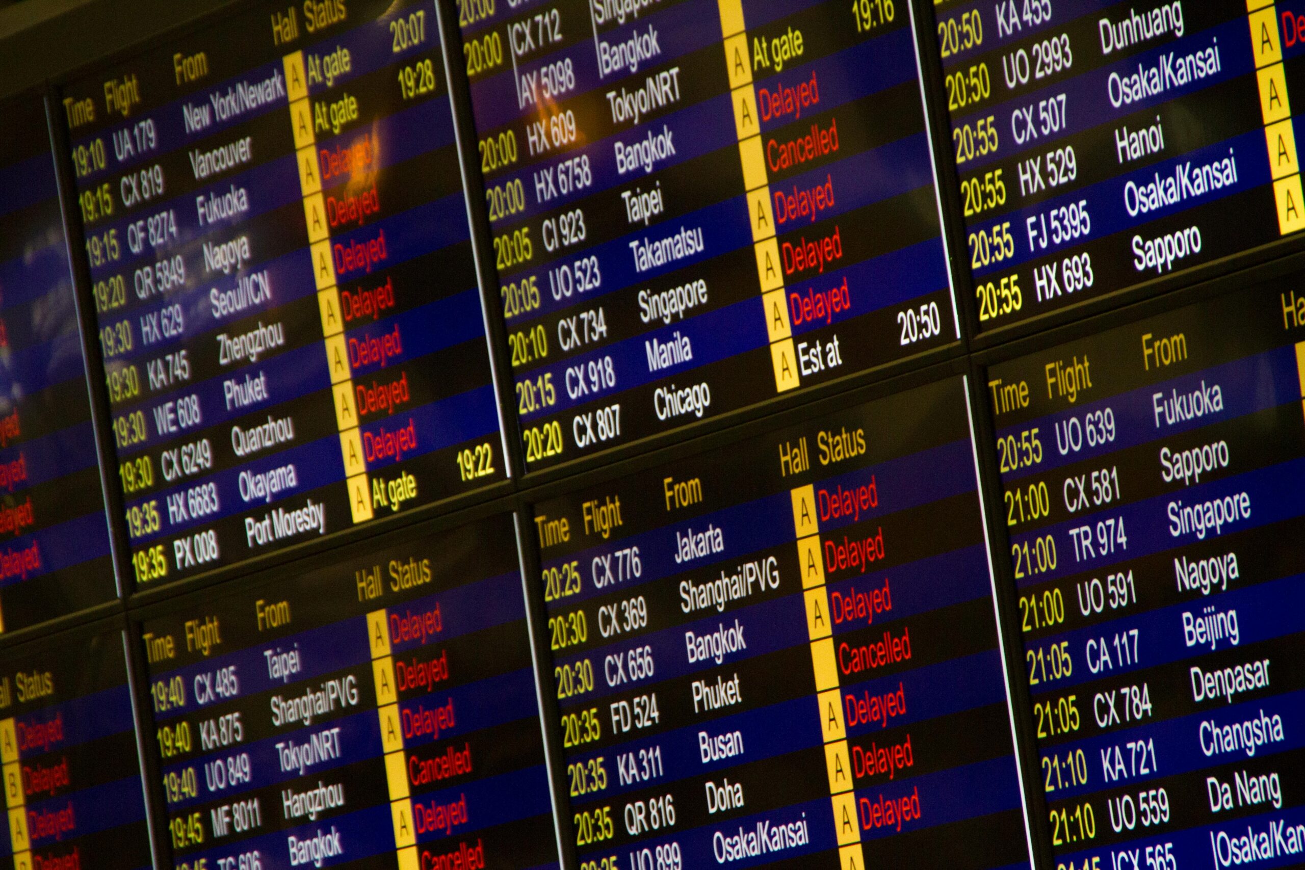 Flights cancelled or delayed amidst government shutdown