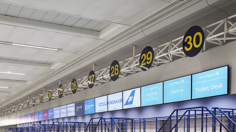 Manchester Airport Terminal 1 Check-in Hall featuring Aer Lingus Aisles.