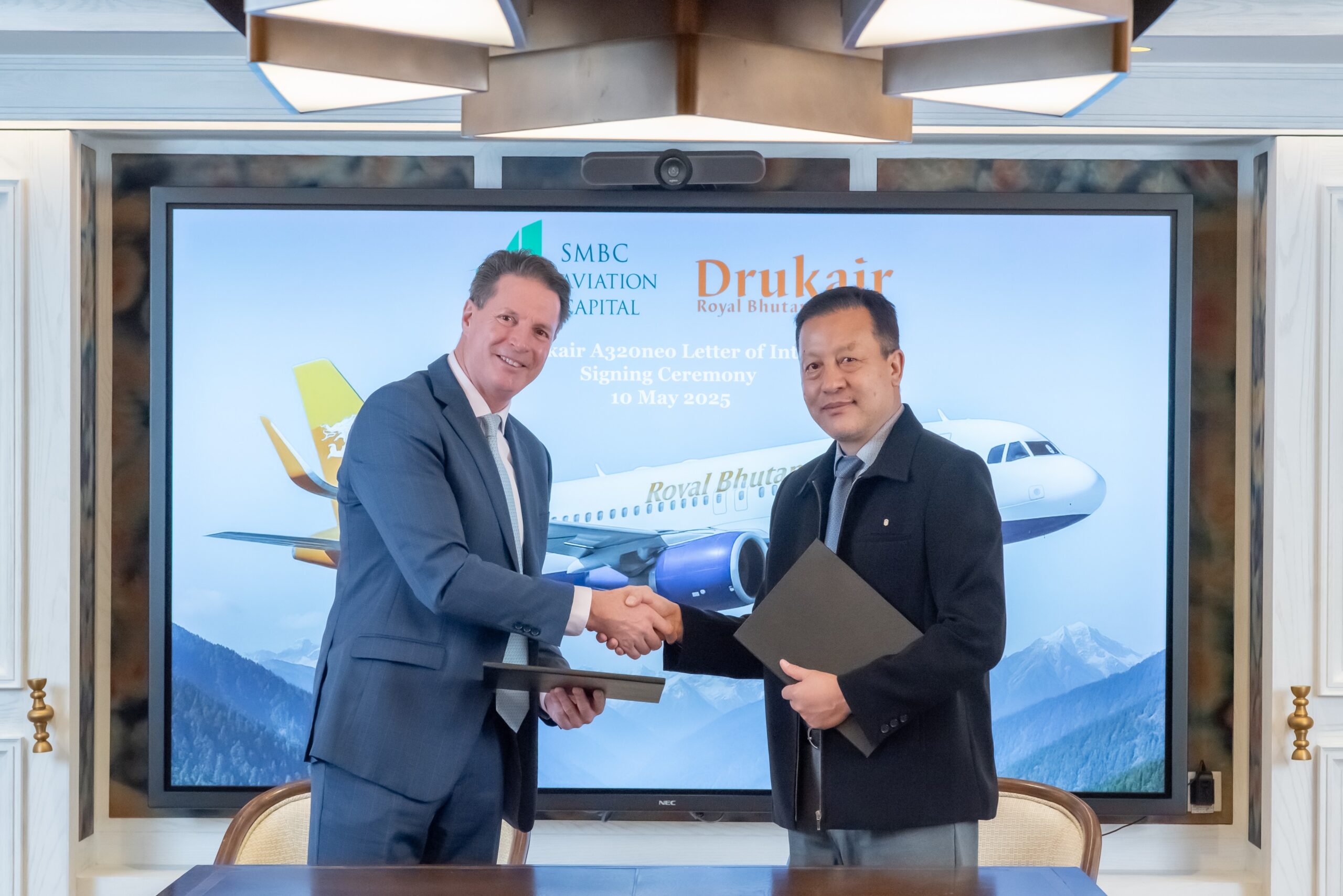 Drukair – Royal Bhutan Airlines signs Letter of Intent (LOI) for new Airbus A320neo lease with SMBC Aviation Capital in Bangkok, Thailand