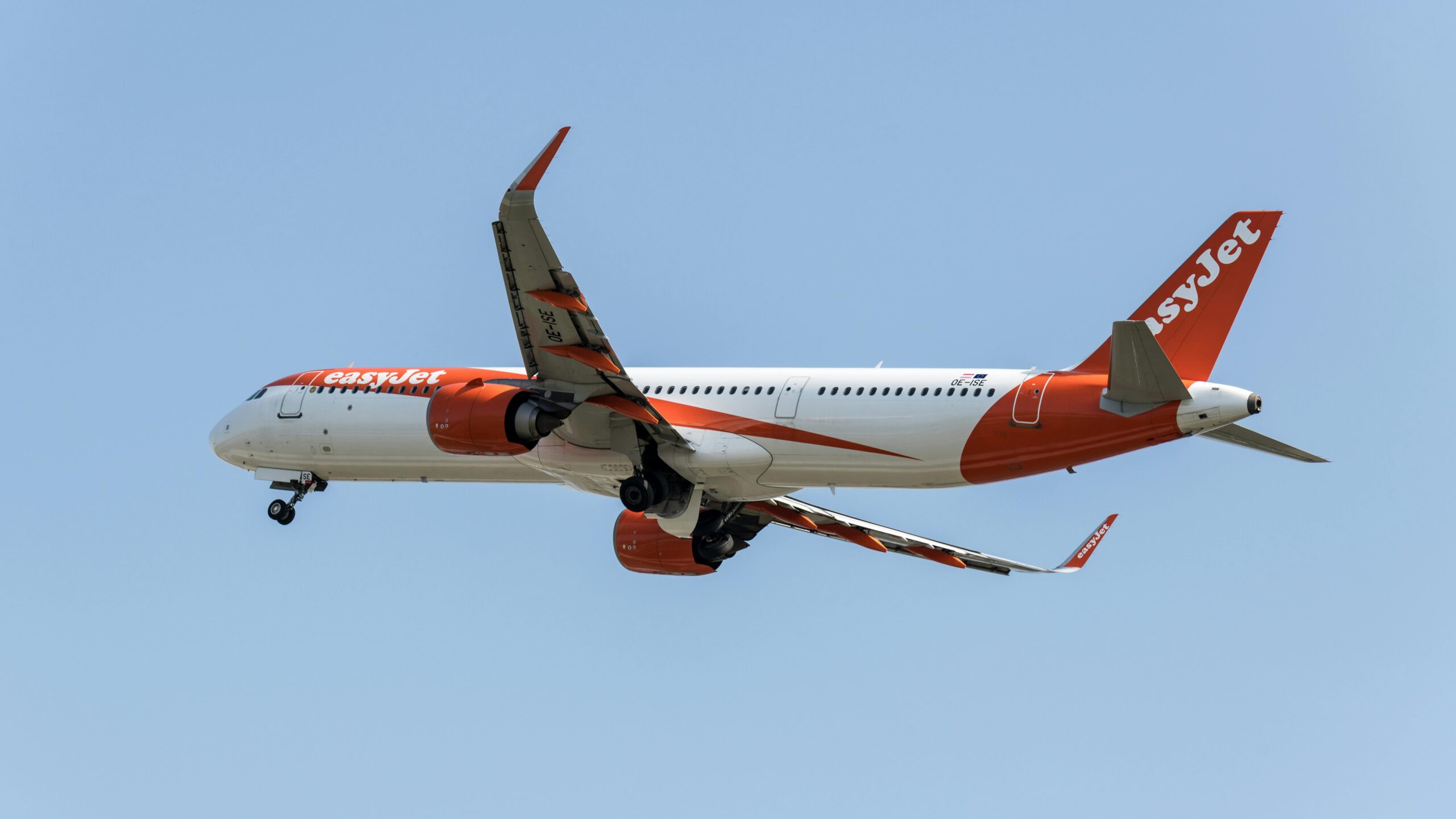 easyJet launches flights to Naples from Liverpool