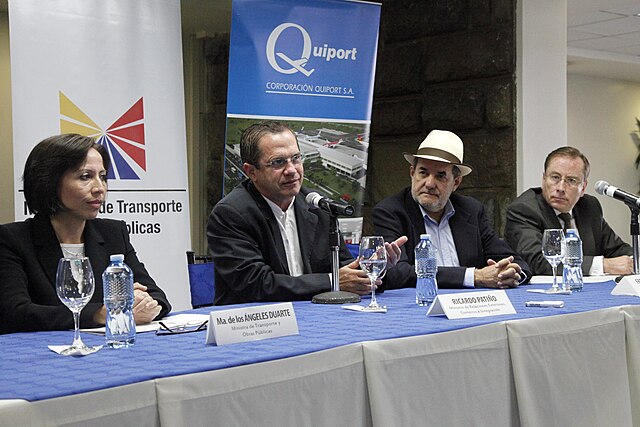 TAME's General Manager Xavier Farías pictured at the inauguration of the Quito-Lima air route formerly operated by TAME.