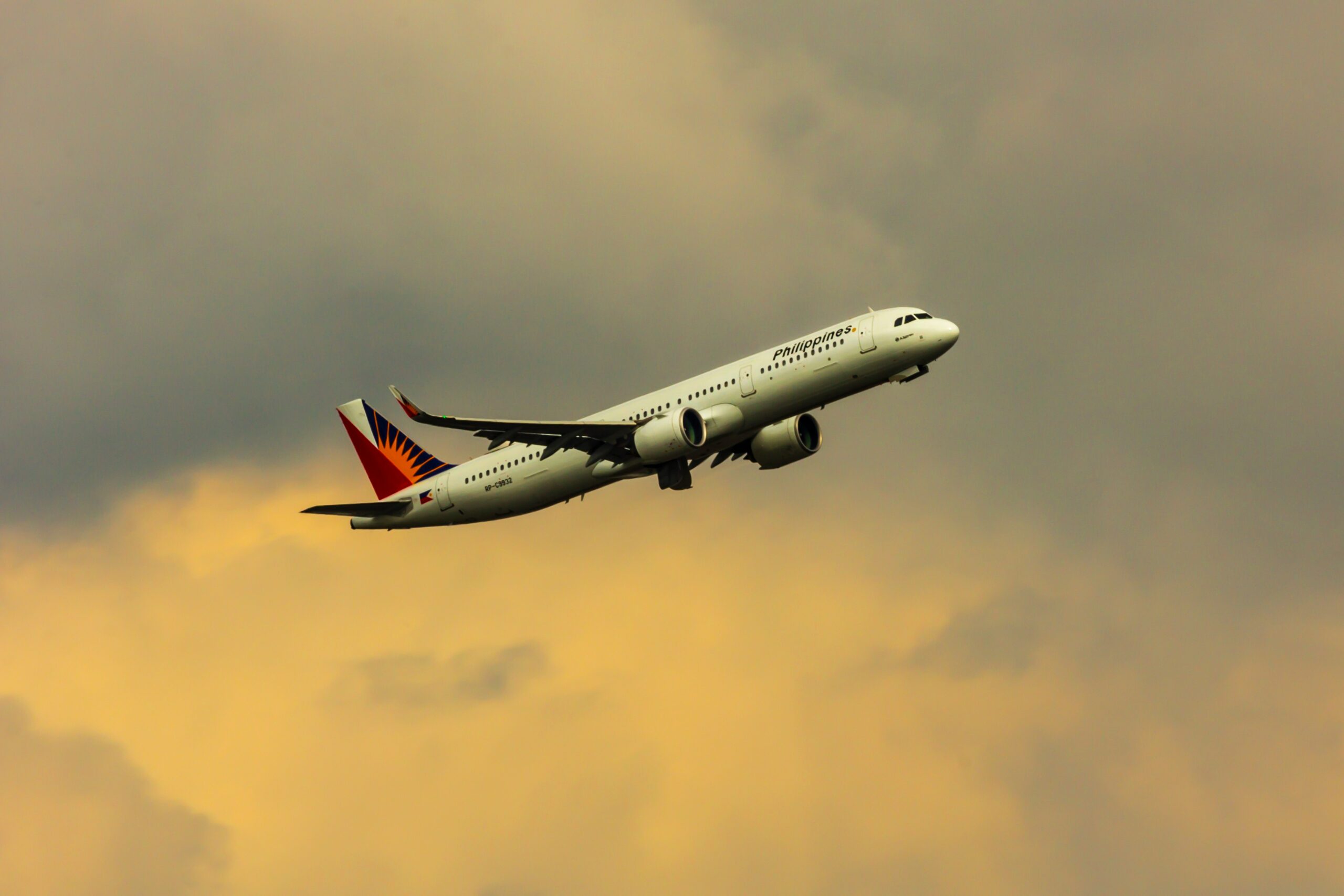 Philippine Airlines Airbus A321 takes off at Sydney Airport, Australia