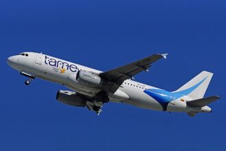 TAME Airbus A320 (HC-COE) at Fort Lauderdale – Hollywood International Airport.