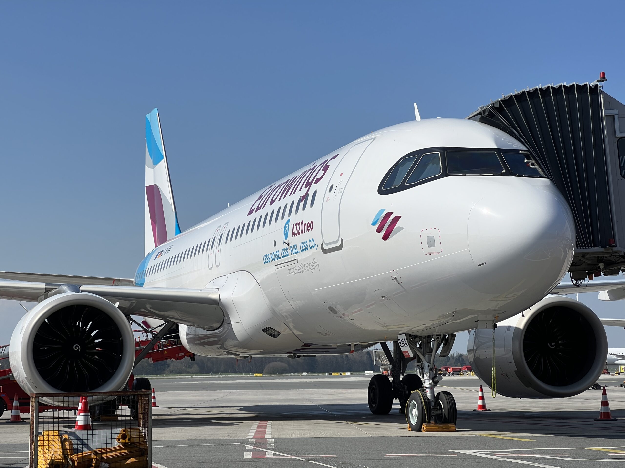 Eurowings' new Chief Executive Officer (CEO), effective from February 2026, has been named. Max Kownatzki will step into his predecessor, Jens Bischof's, role.