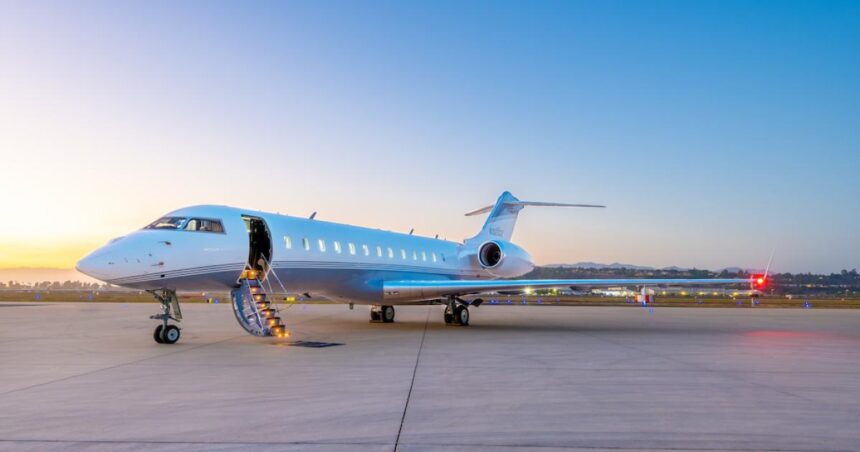 A Sun Air Jet landed.
