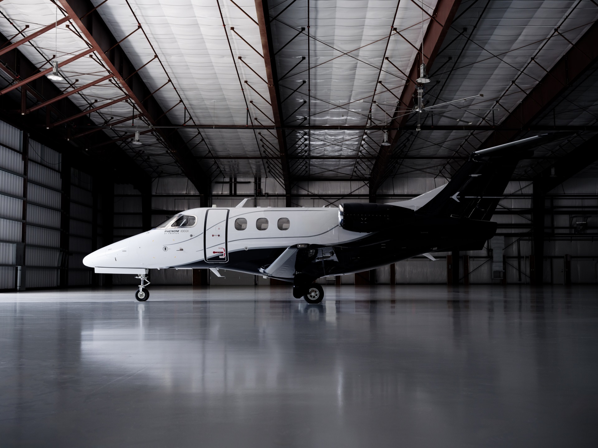 The exterior of the Embraer Phenom 100.