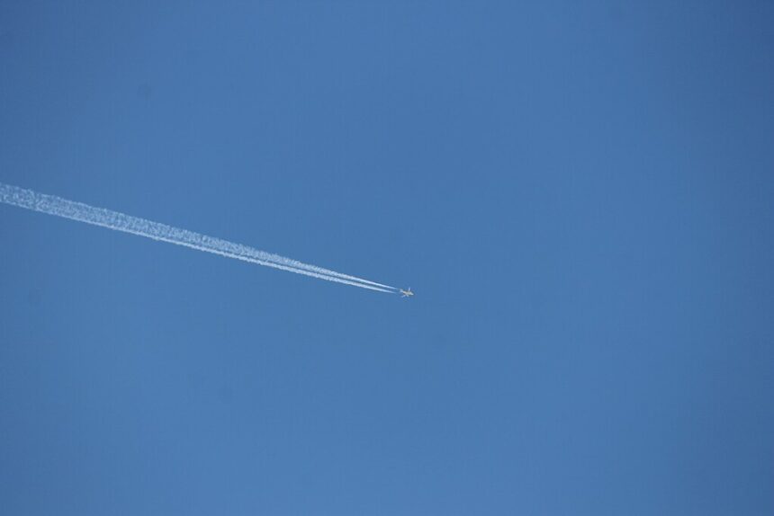 airliner flying in clear skies