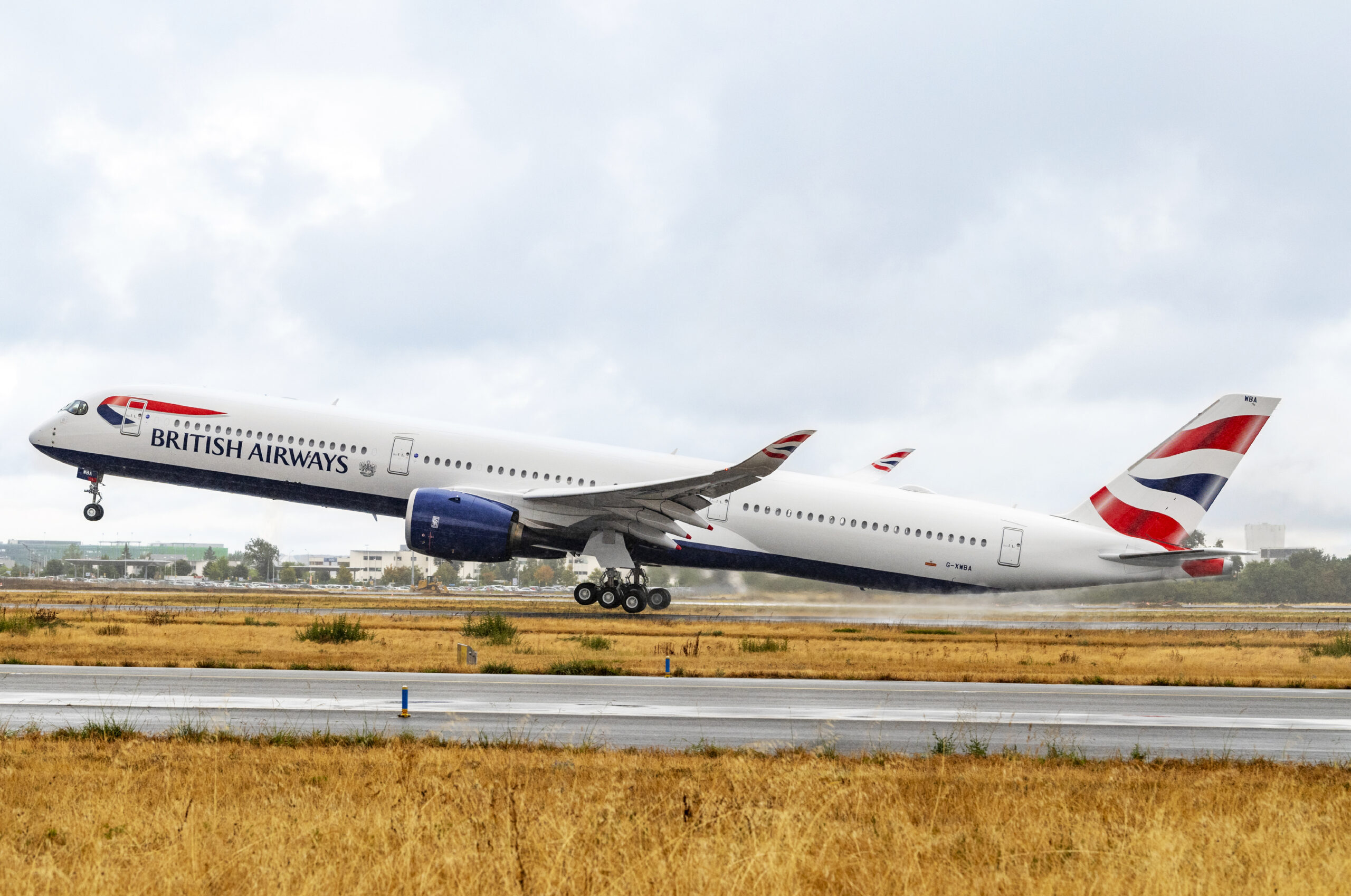 Wheel Detaches From British Airways A350 After Departure - Travel Radar ...