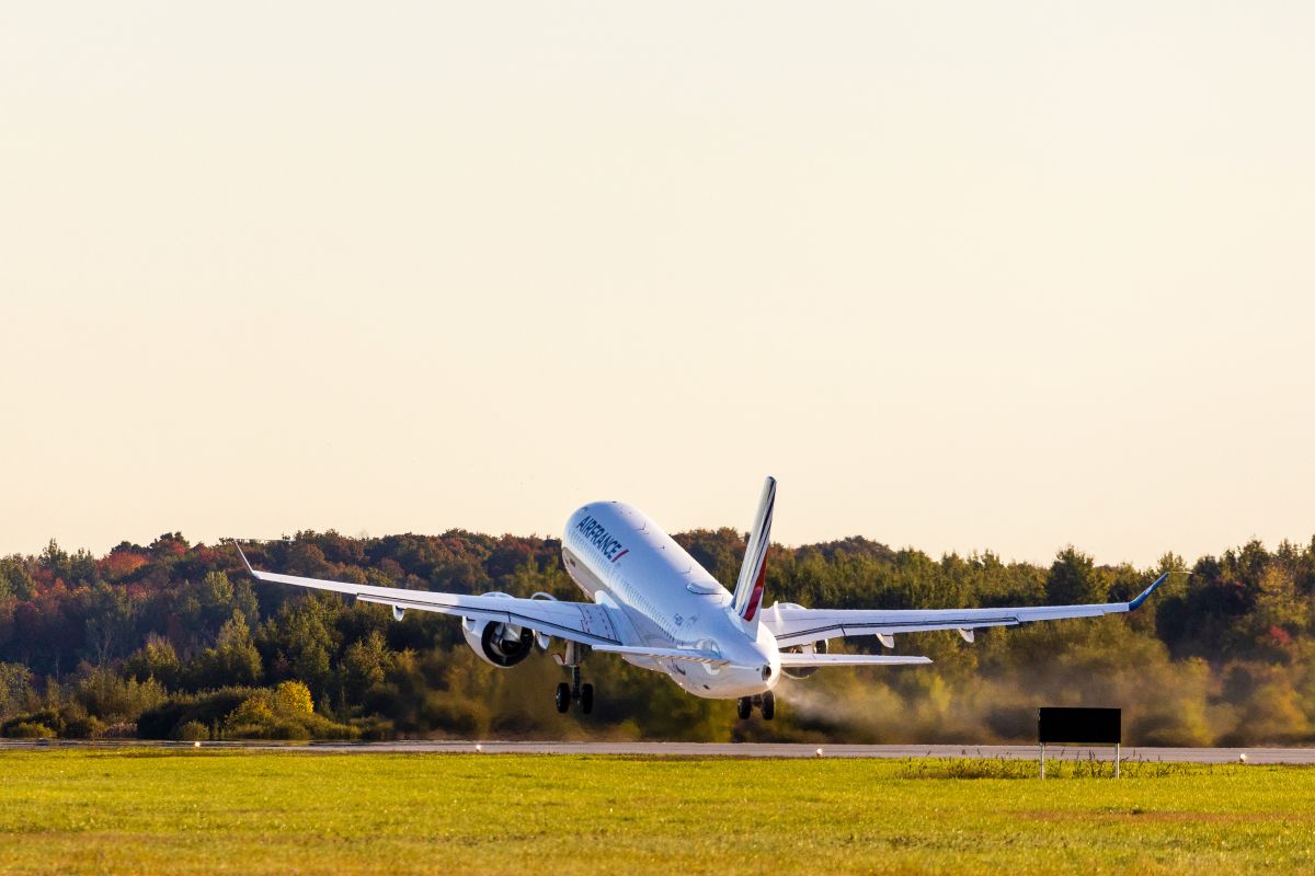 An Air France Airbus A220-300 on a ferry flight. The proposed A220-500 is a stretched version of this aircraft.