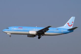A TUIFly Boeing 737 mid-flight.