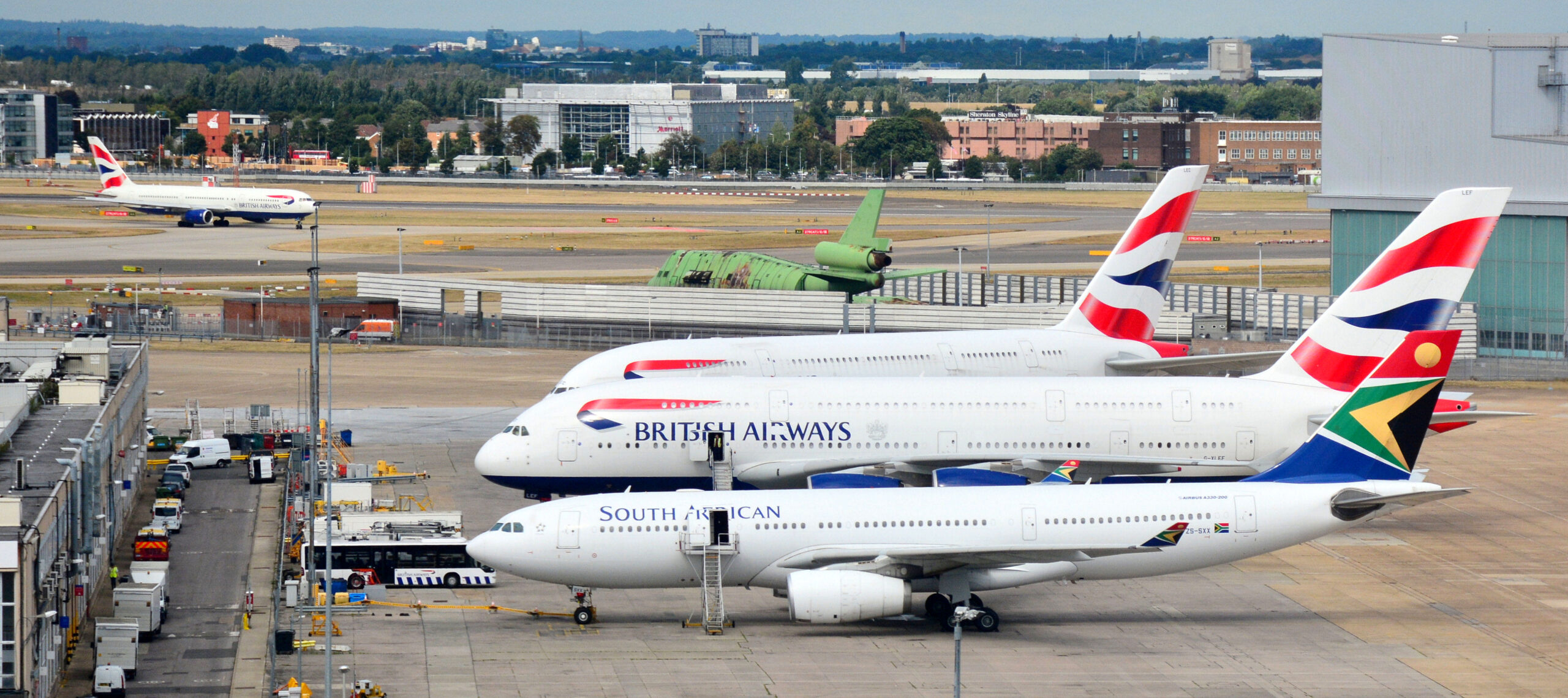 Heathrow Airport Approves Work on Third Runway Planning Application
