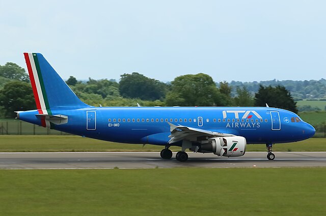 An ITA Airways Airbus A319 with registration EI-IMO on the runway.