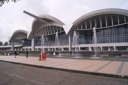 Sultan Hasanuddin International Airport, Makassar © Midori