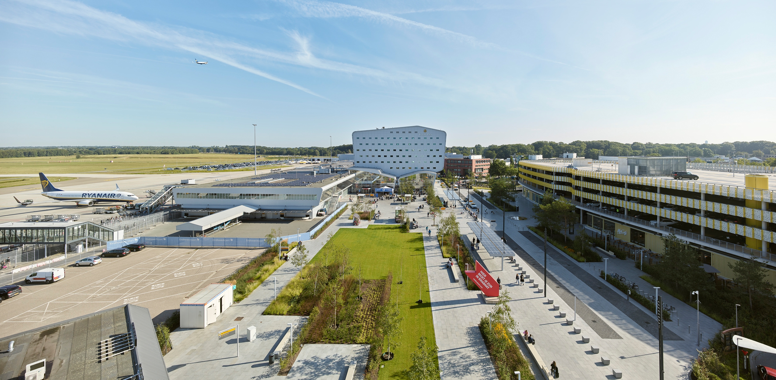 Eindhoven Airport, blue sky, plan on tarmac
