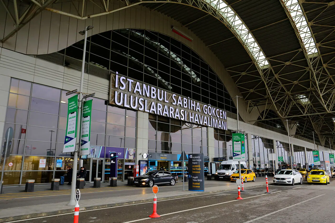 An exterior view of Sabiha Gökçen International Airport (SAW)