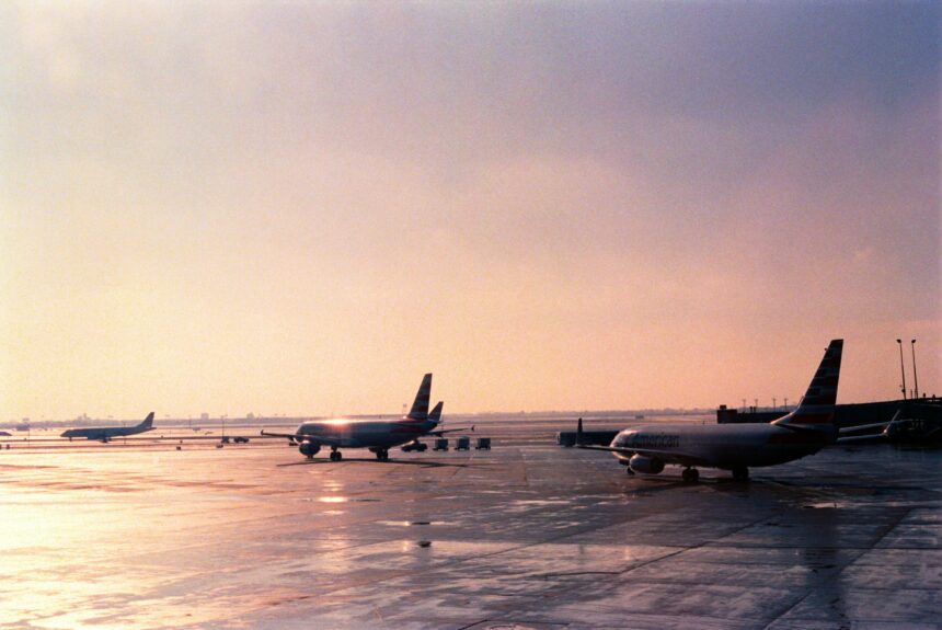 Airplanes in wait