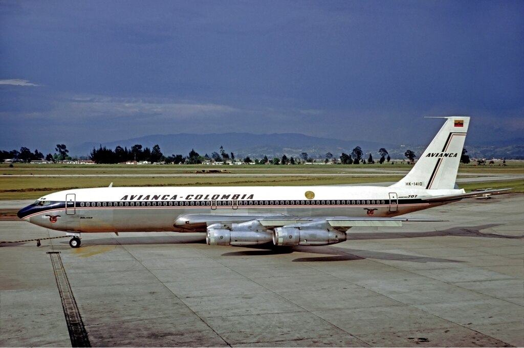 Avianca Boeing B707-300