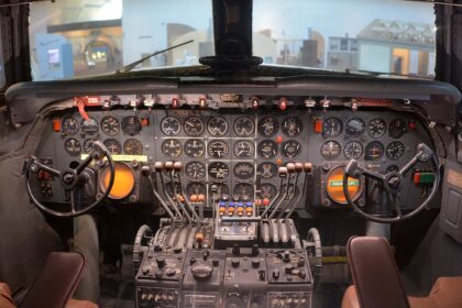 cockpit , airplane