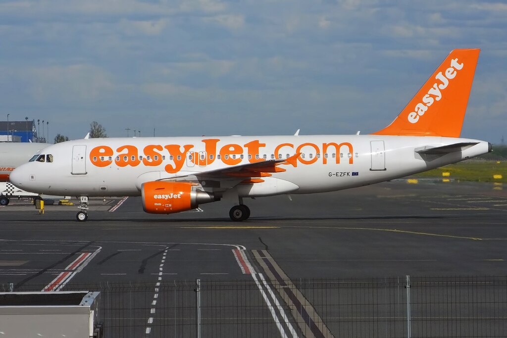 This image depicts a flight eyeing for takeoff.
