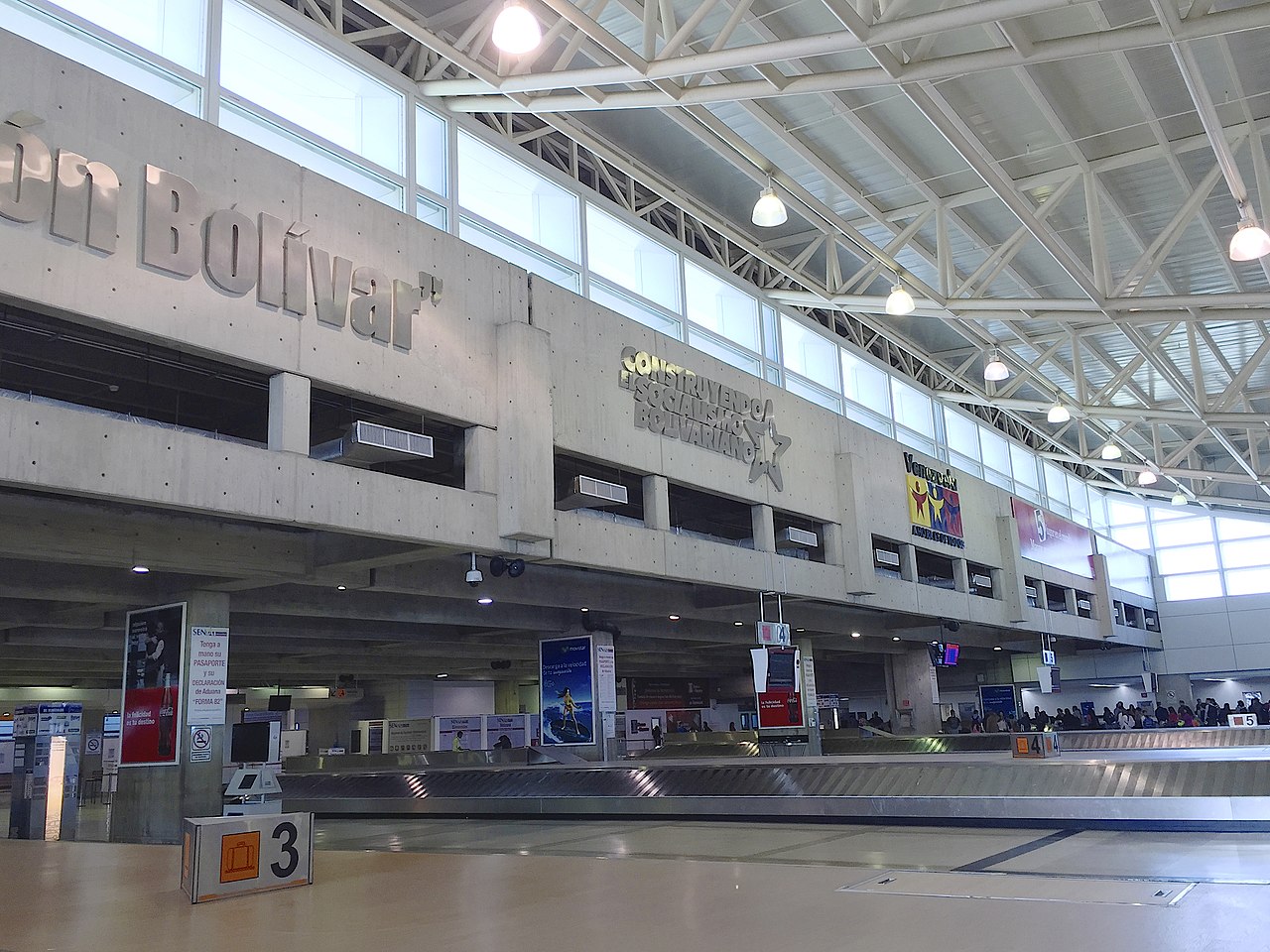 Simón Bolívar International Airport in Caracas, Venezuela, a key hub in Avior's U.S. flight plans.