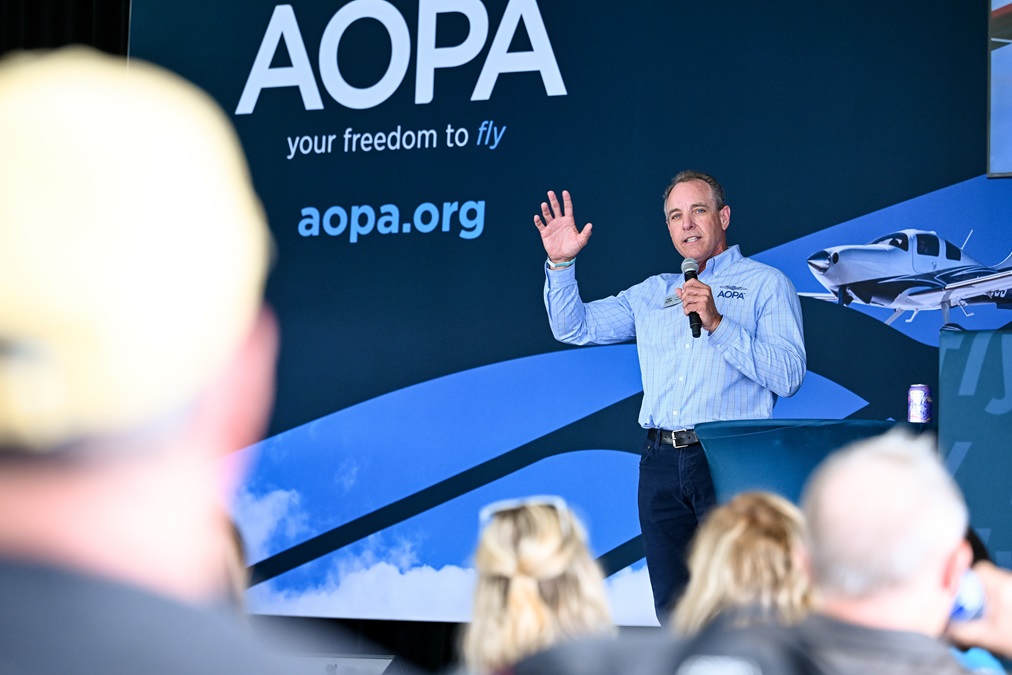 Image of the former CEO of AOPA
