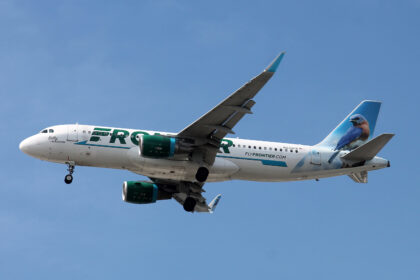 A Frontier Airlines Airbus A320neo in mid-flight