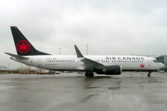 Air Canada B737-8-MAX at LHR