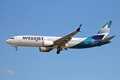 WestJet's 1st Boeing 737-Max 8