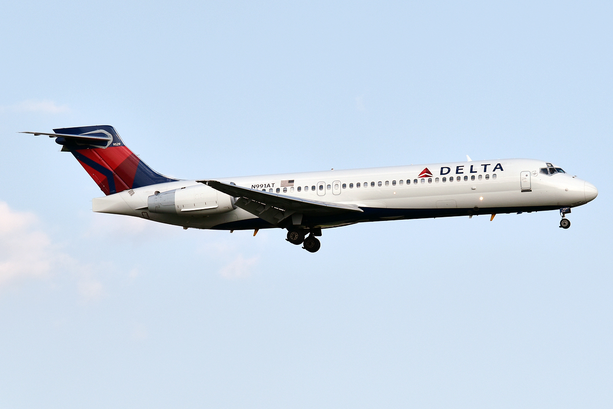 Unruly Passenger Forces Delta Flight to Return to Houston