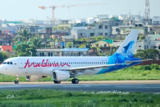 Maldivian - 8Q-IAN - Airbus A320-214 on runway