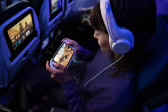 United Airlines spotlights its partnership with Starlink Wi-Fi services in a new Big Game Ad after rolling out its services across over 300 regional aircraft.