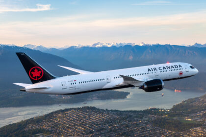 An Air Canada Boeing 787-9 in flight