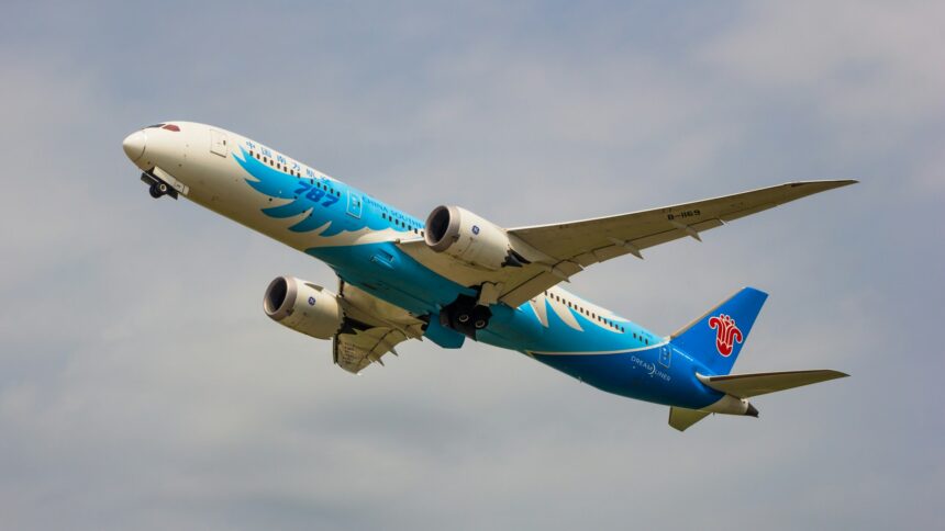 China Southern Airlines Boeing 787-9 Dreamliner