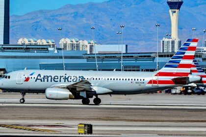 American Airline A320-232 at Las Vegas McCarran International Airport