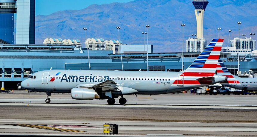 American Airline A320-232 at Las Vegas McCarran International Airport