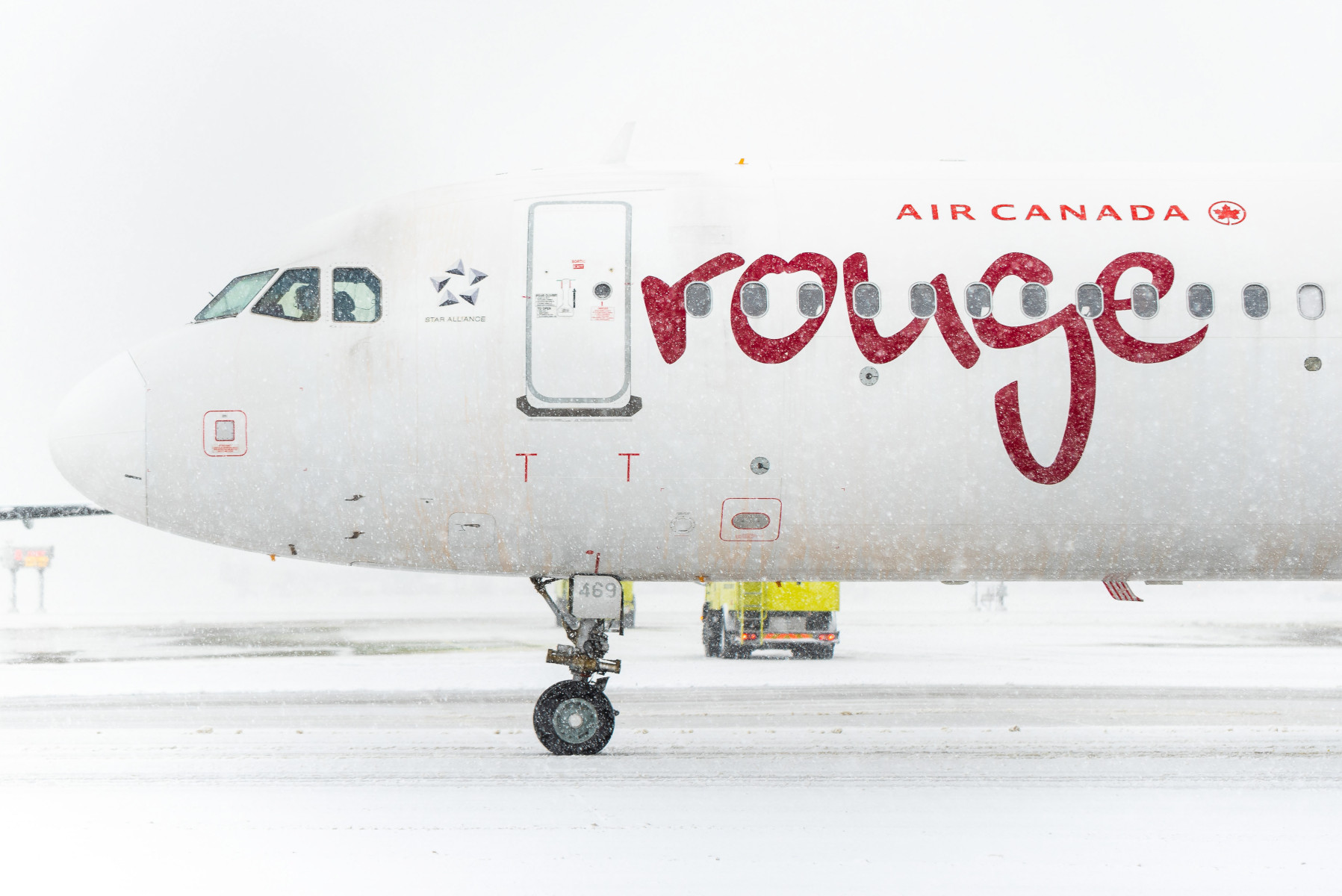 Air Canada Rouge begins its Boeing 737-MAX service following a major fleet transformation. The low-cost subsidiary will begin transitioning 45 aircraft into the fleet.