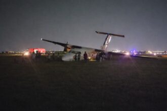Safarilink Aviation aircraft crash-landing at Wilson Airport.