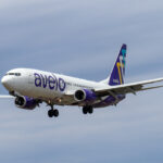 Avelo Airlines 737-800 arriving at New Haven