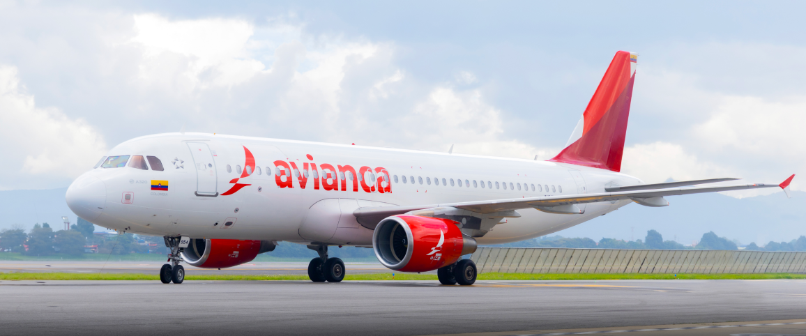 Avianca Airbus A320 on the runway